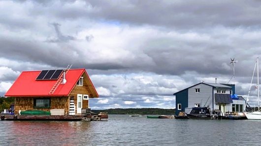 Floating Home in NWT